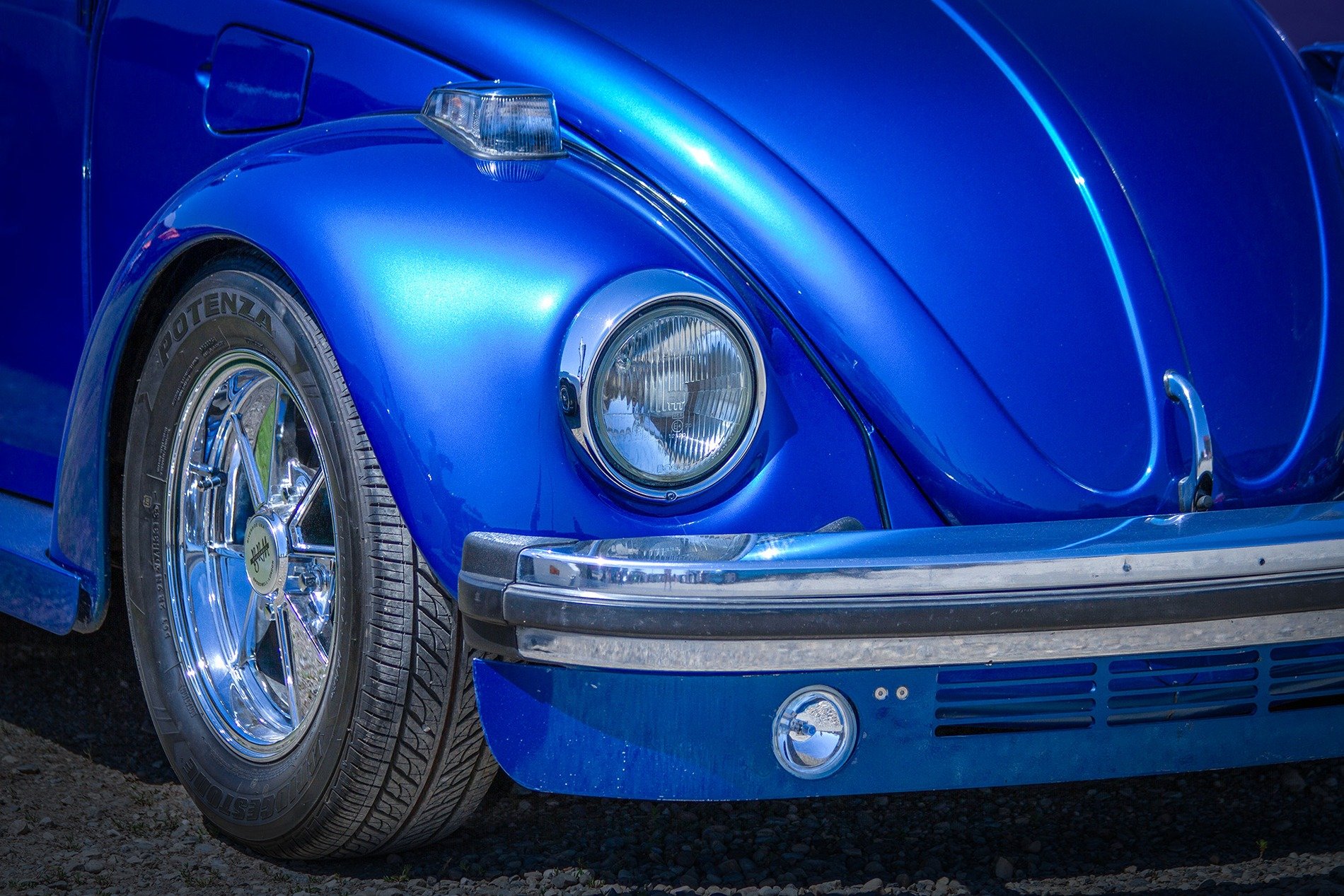 Blue Classic Volkswagen Beetle Front End