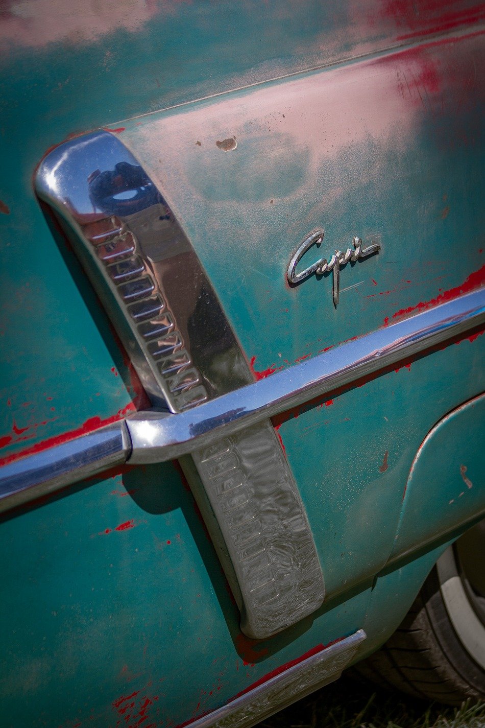 Lincoln Capri Fender Badge