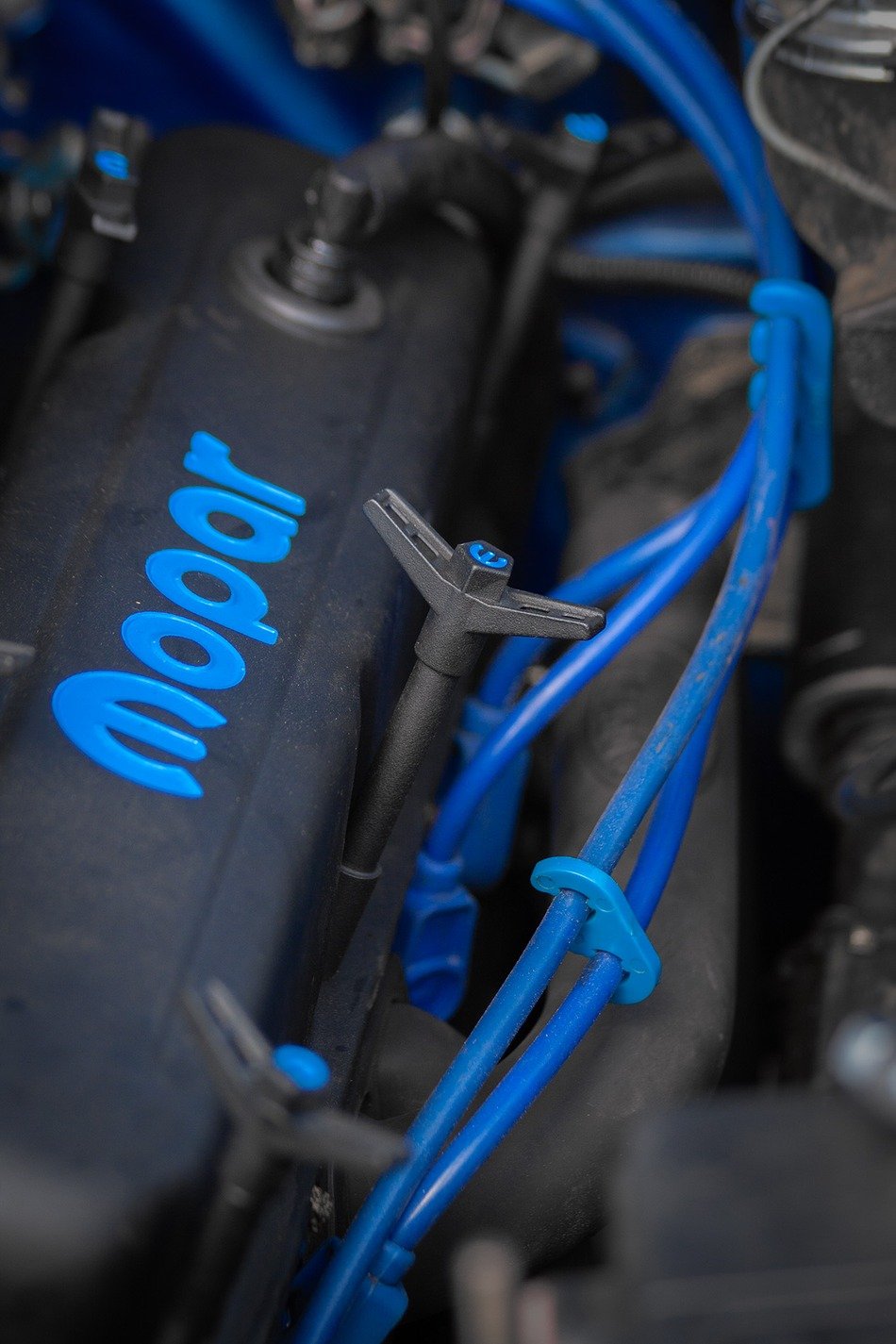 Mopar Valve Cover