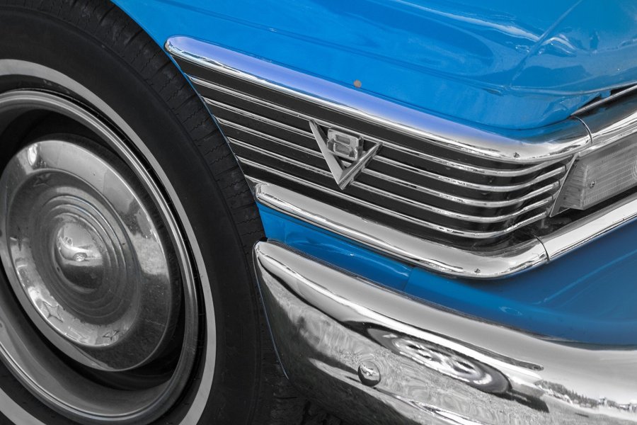 Blue Car V8 Detail