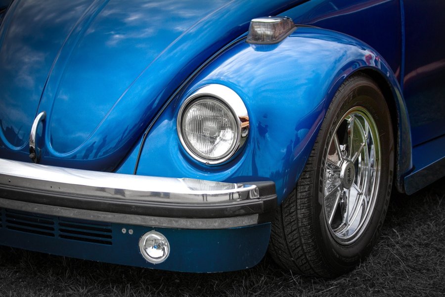 Blue Volkswagen Beetle Front Corner