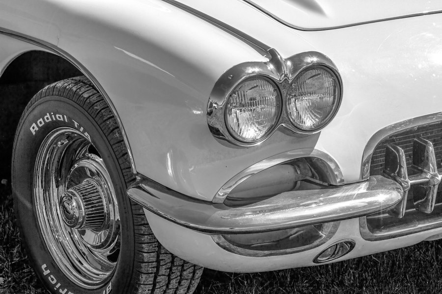 C1 Corvette Front Fender and Headlights