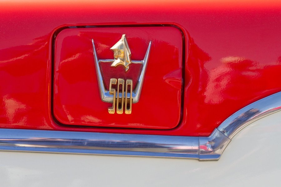 Dodge Custom Royal 500 Emblem