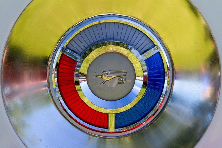 Mercury Cougar Hubcap