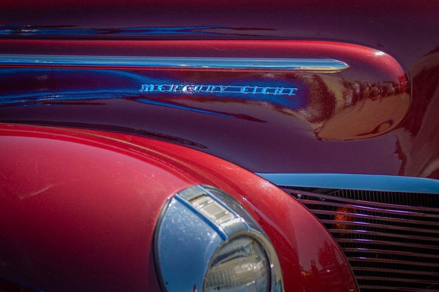 Mercury Eight Detail