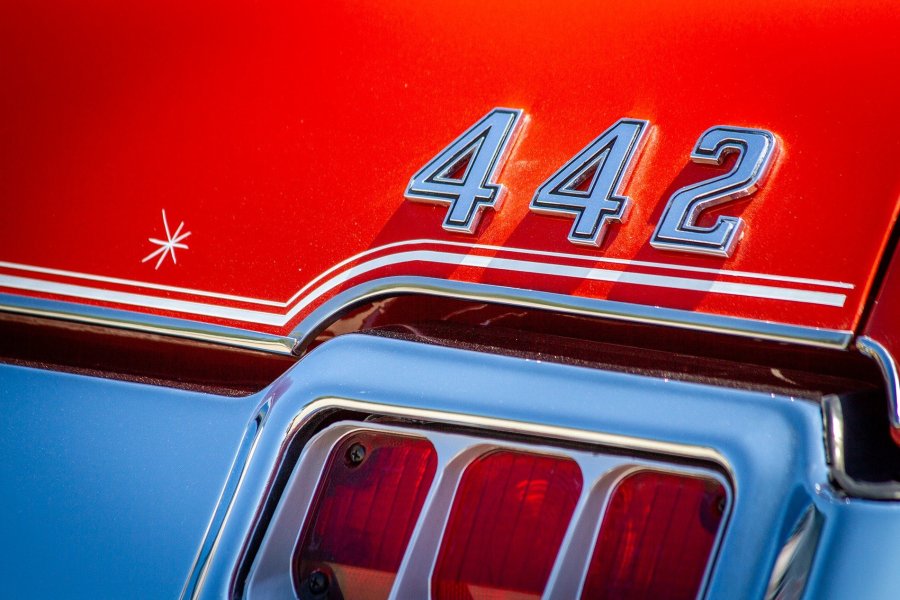 Oldsmobile 442 Emblem