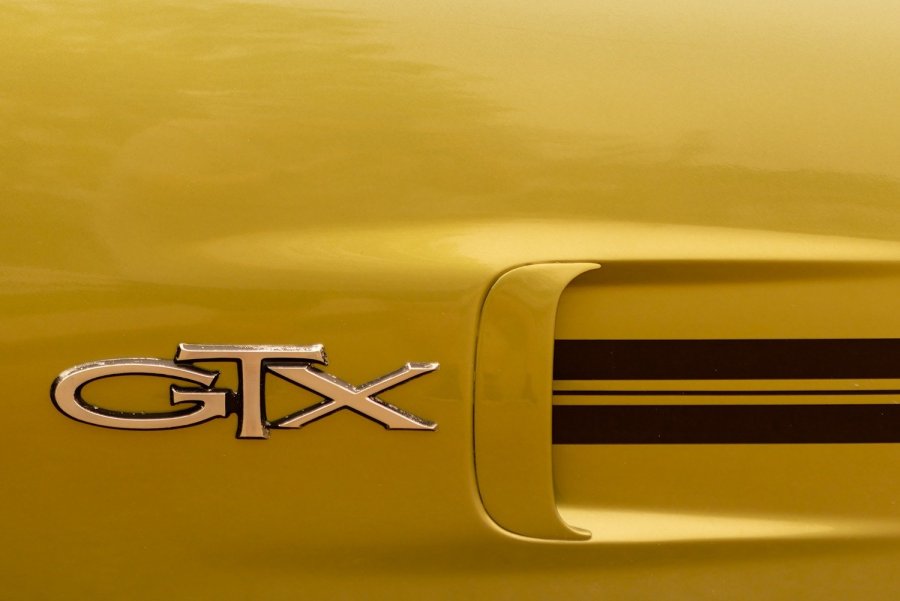 Plymouth GTX Emblem