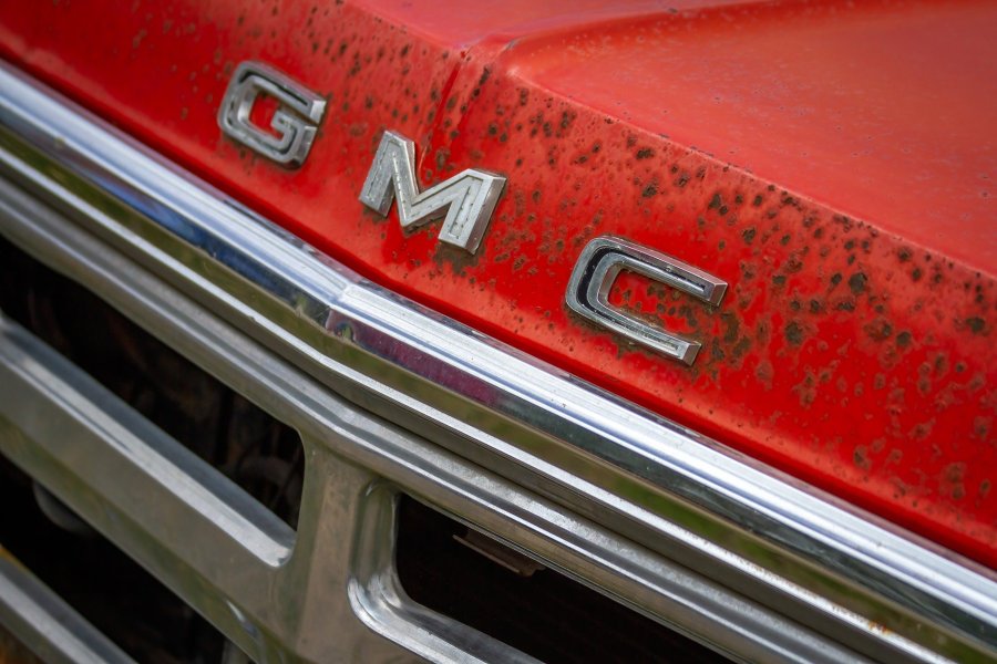 Rusted GMC Emblem
