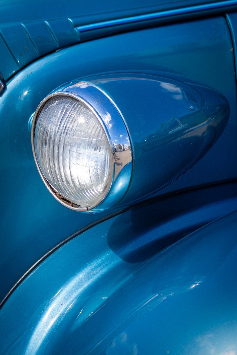 Vintage Blue Headlight